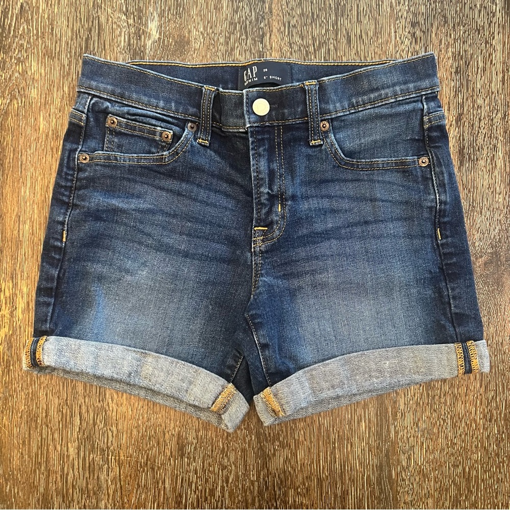 Gap Women’s Cuffed Denim Jean Shorts Size 26